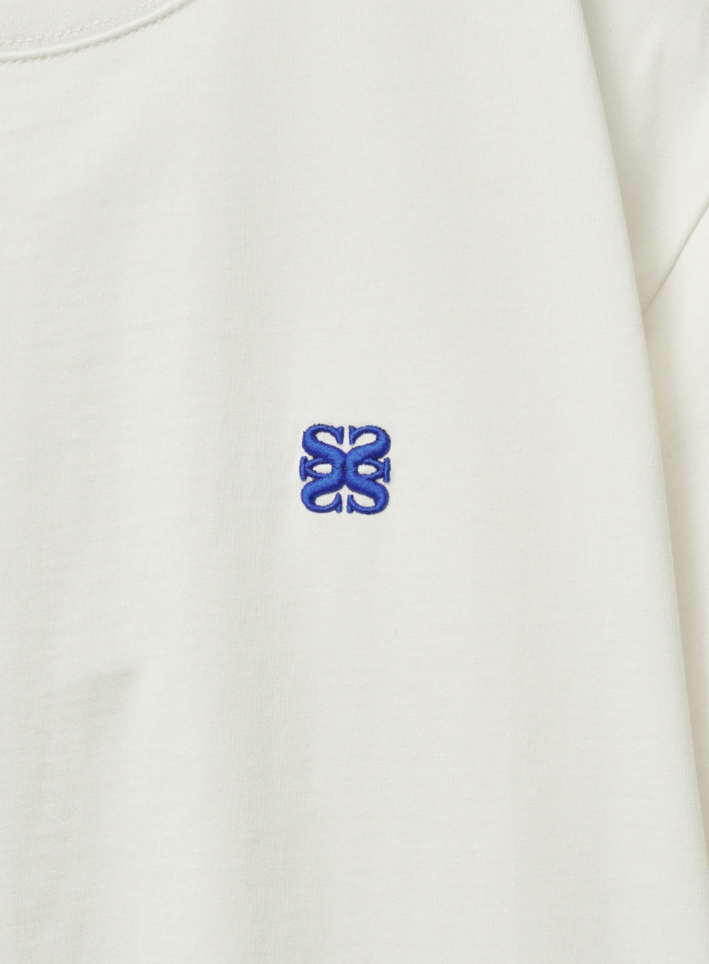 [satur] (W) Classic Small Logo T-Shirt - White