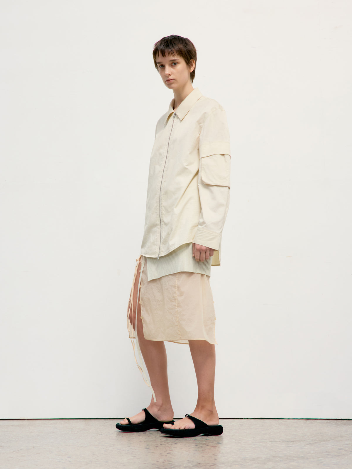 Low Classic Pocket Sleeve Zip-Up Shirt Beige