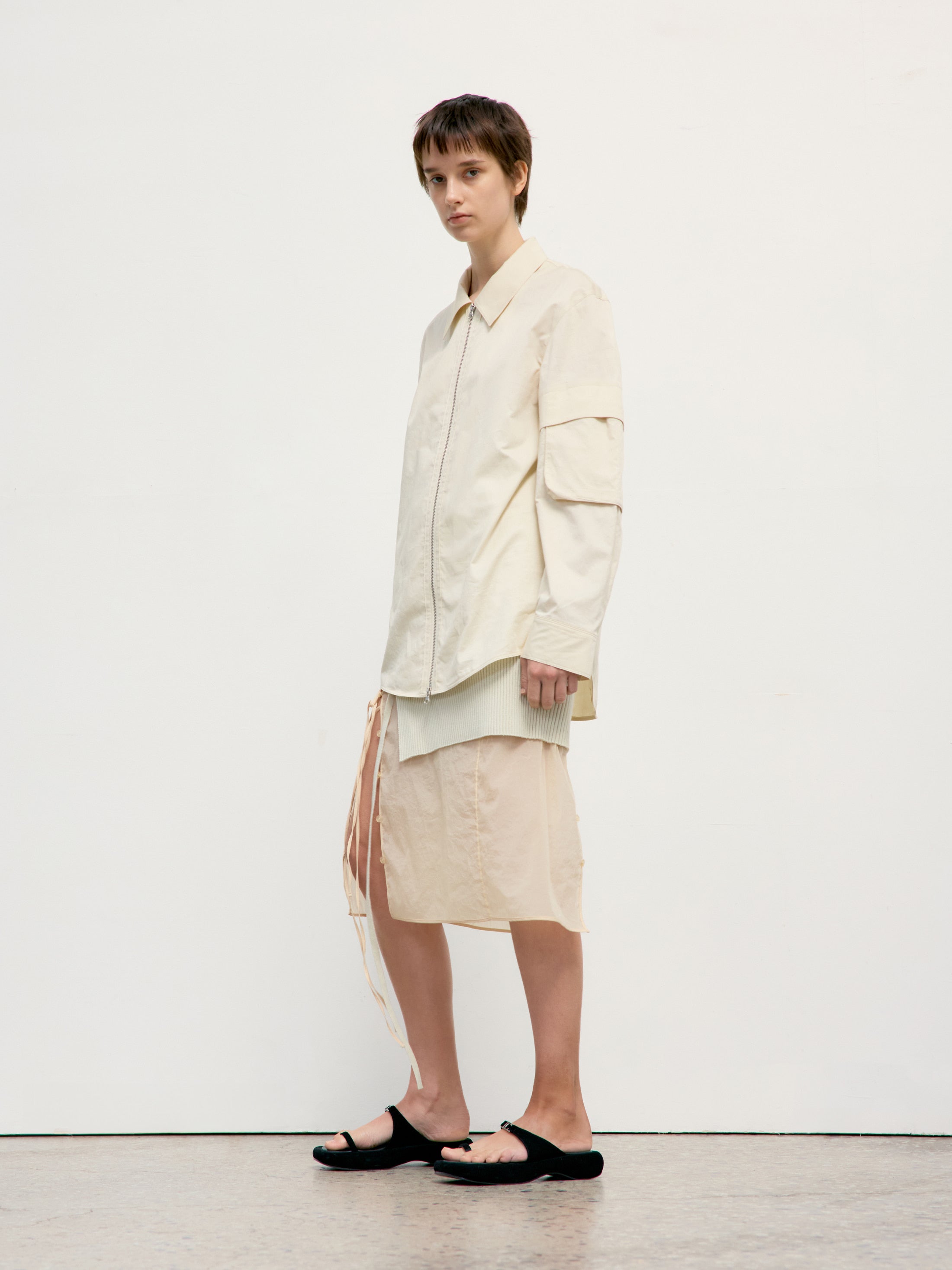 Low Classic Pocket Sleeve Zip-Up Shirt Beige