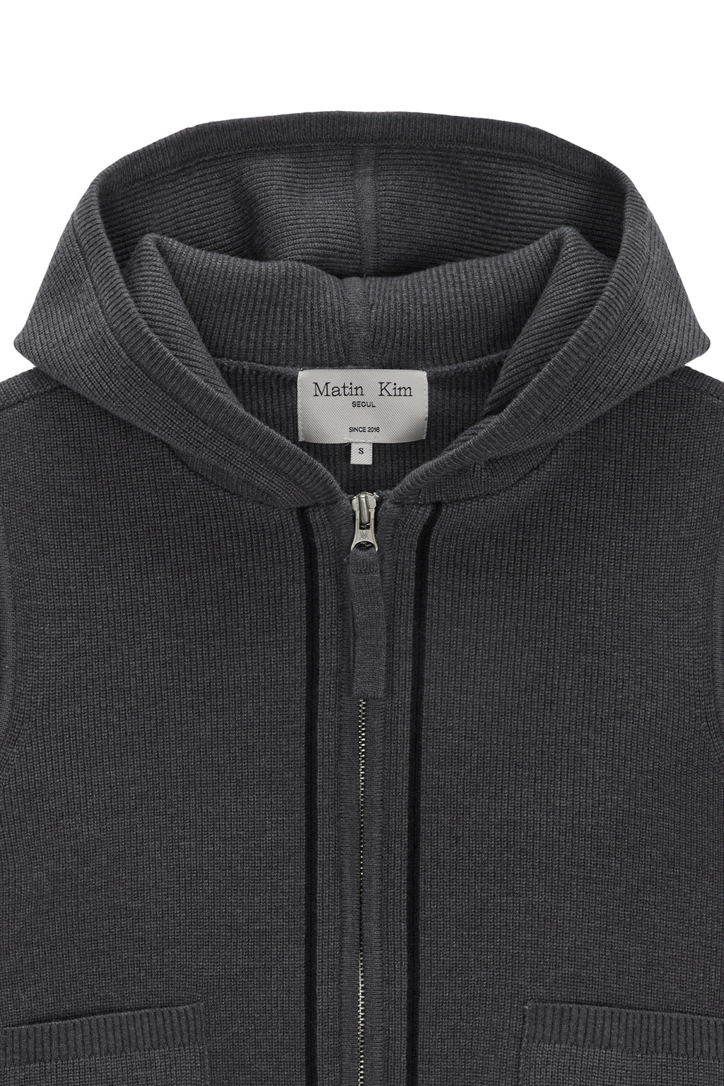 [matinkim] HOODY LOGO KNIT VEST FOR WOMEN IN CHARCOAL