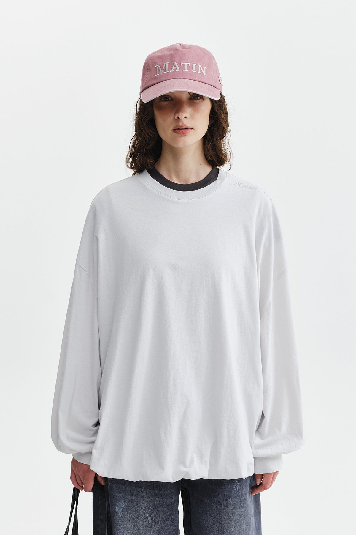 Matinkim Blouson Hem Overfit Top IN Light Grey