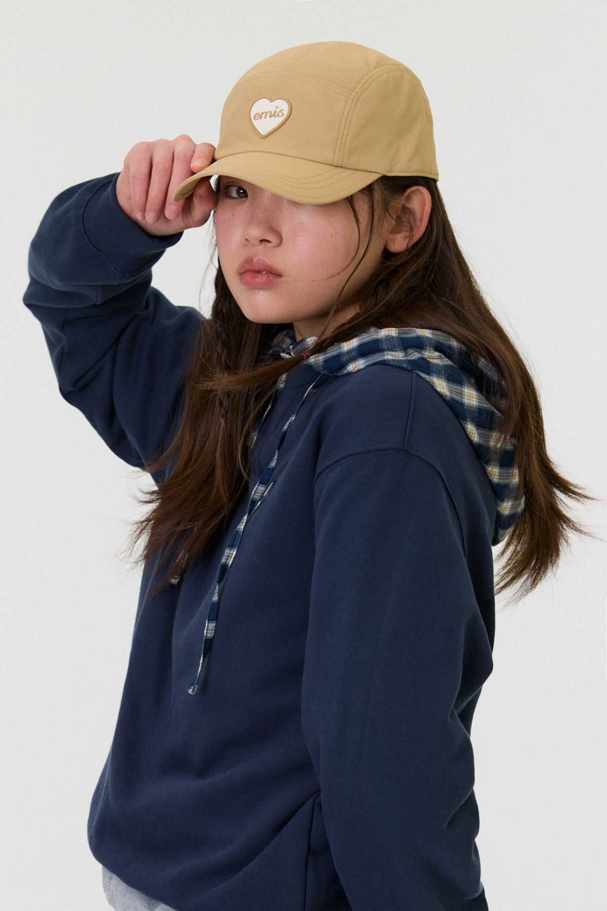 Emis Heart Rubber Patch Camp Cap-Beige
