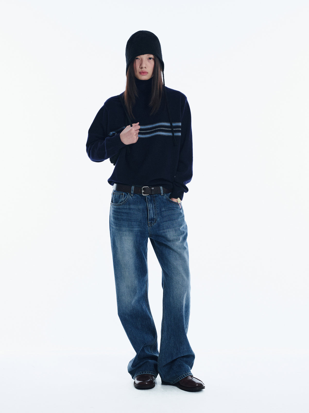 Low Classic Wool Cash Blend Earflap Beanie Black
