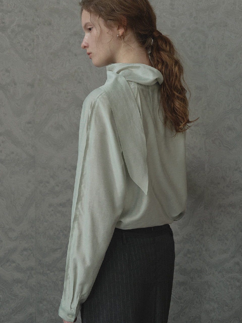 Tillidie Raglan tie layered blouse Mint