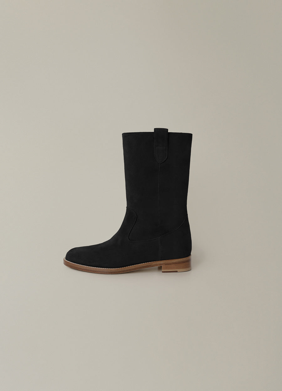 Nothing Written Round half suede boots (Black)