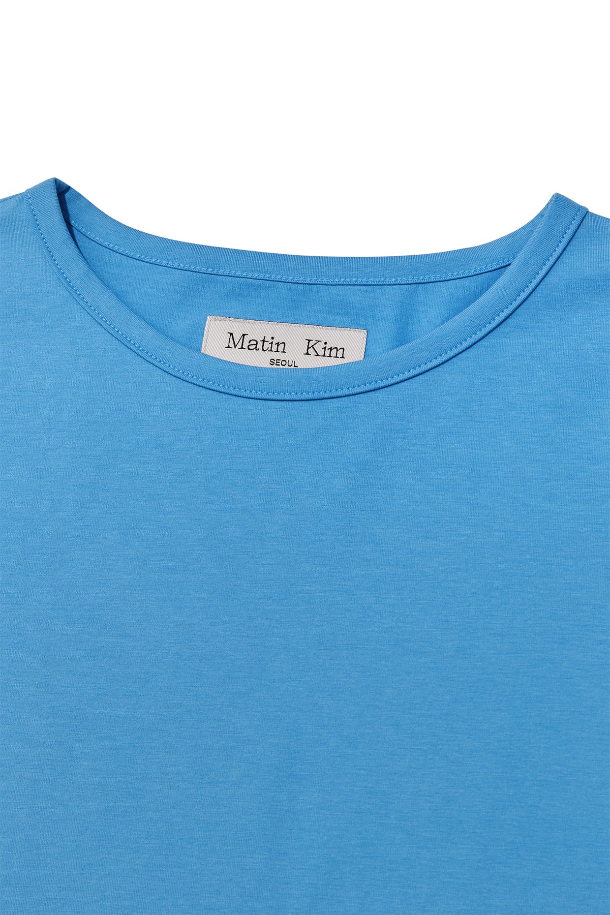 [matinkim] SLIT BUTTON POINT CROP TOP IN BLUE