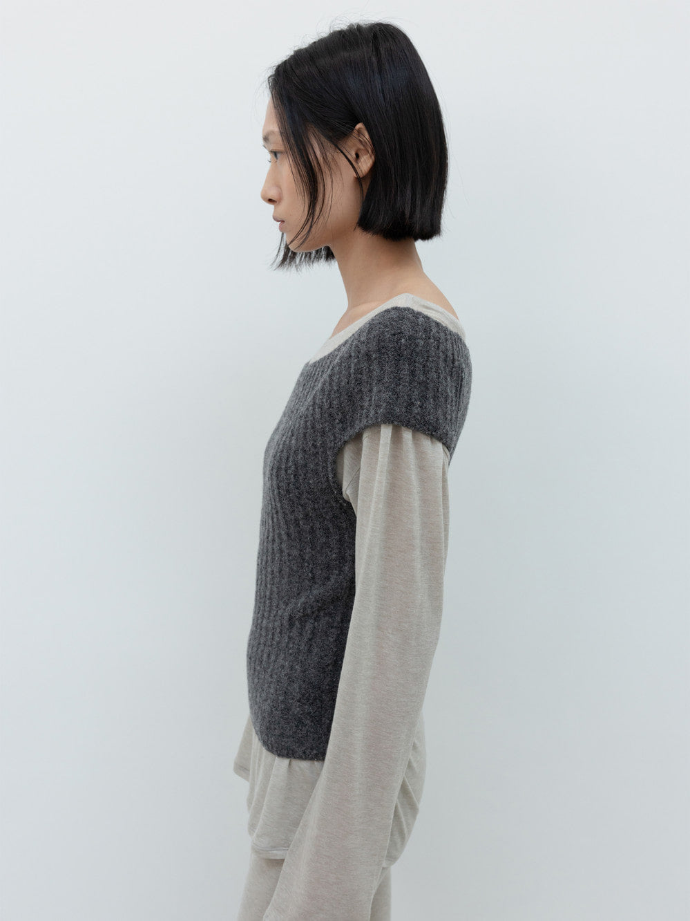 Low Classic Off-Shoulder Wool Knit Charcoal