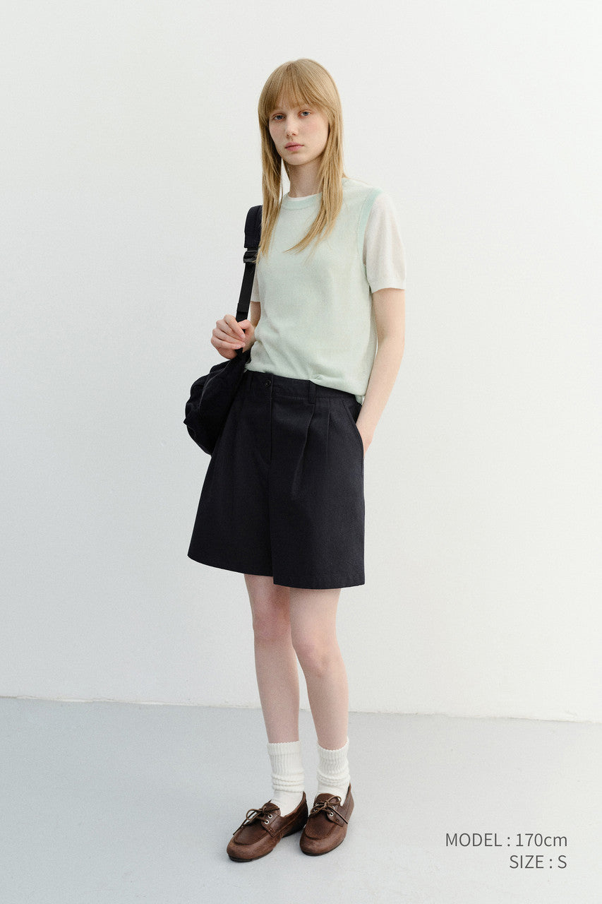 Dunst Double Pleated Bermuda Shorts Navy