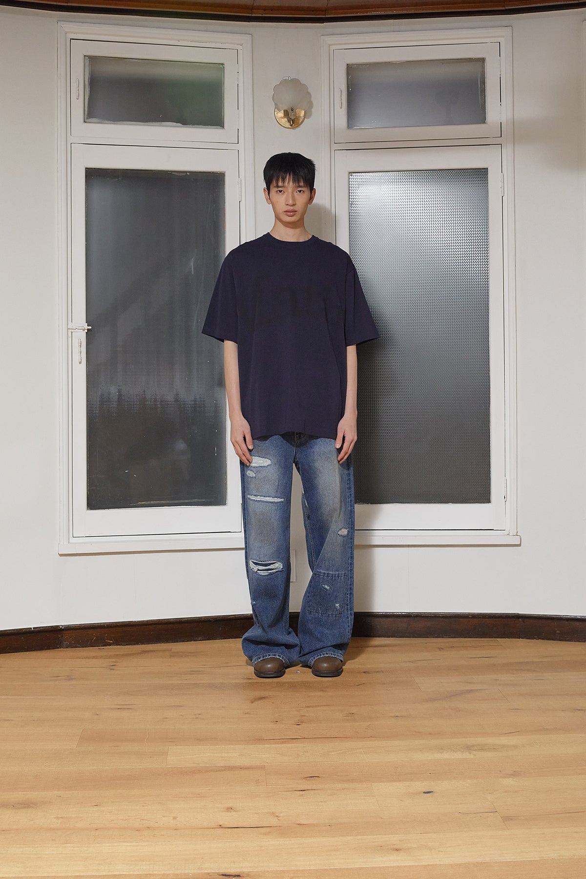 [matinkim] BIG ARCH LOGO TOP FOR MEN IN NAVY