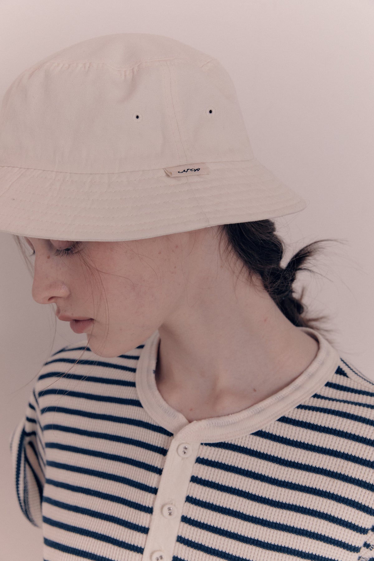 Nothing Written Traveller cotton hat (Ivory)
