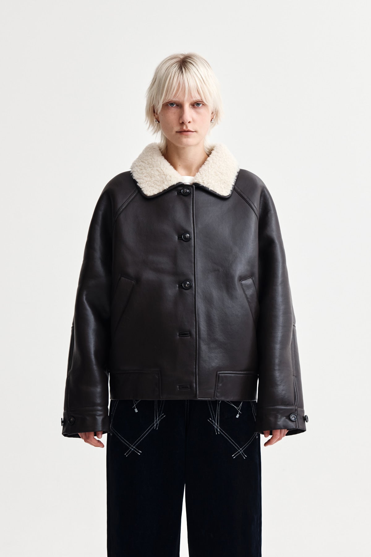 [matinkim] FUR COLLAR MUSTANG JUMPER IN DARK BROWN