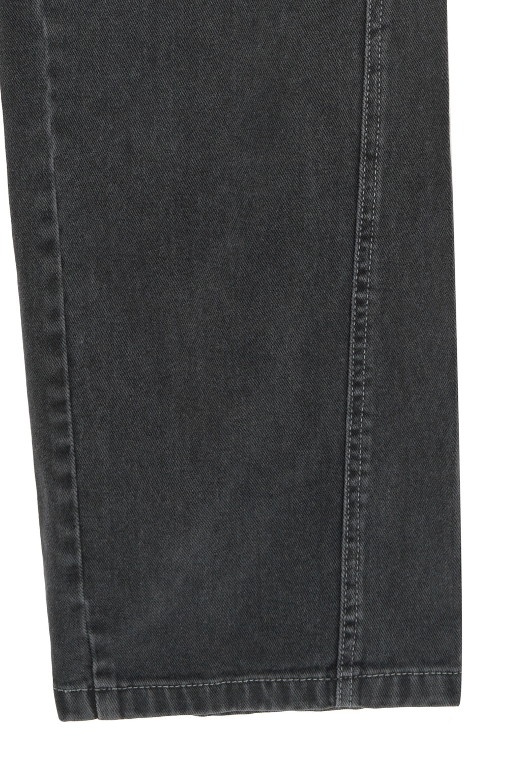 [matinkim] SIDE POINT COLOR DENIM PANTS FOR WOMEN IN CHARCOAL