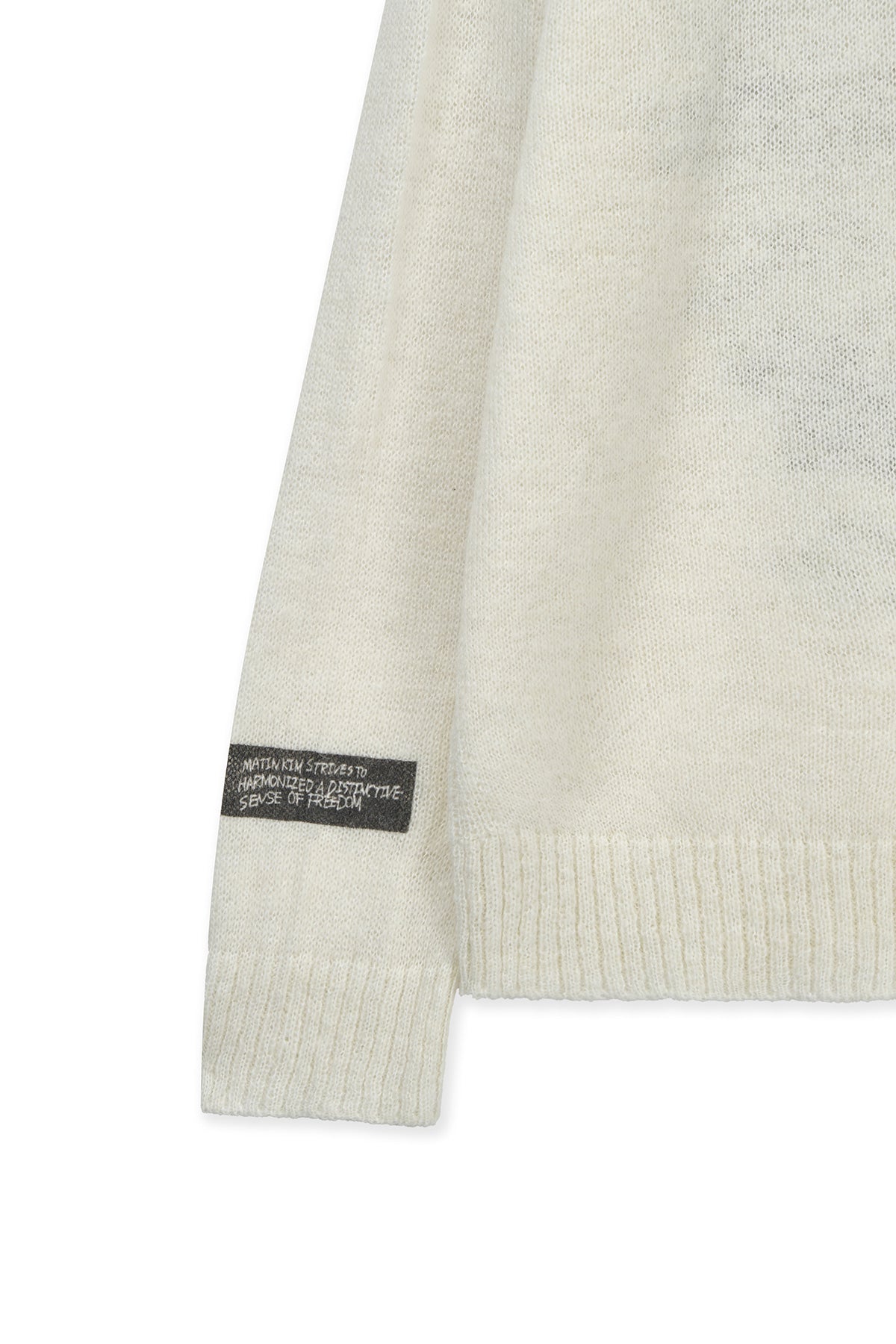 [matinkim] GRAFFITI ARTWORK KNIT PULLOVER IN IVORY