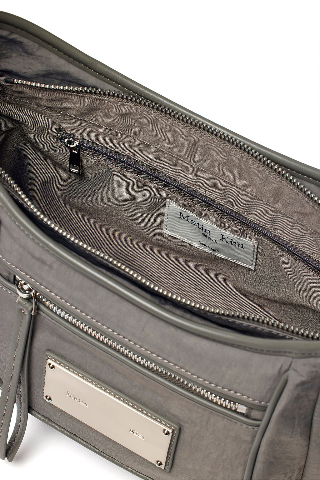 [matinkim] NYLON POCKET BAG IN CHARCOAL