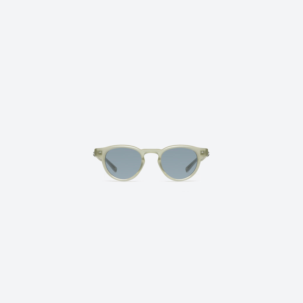 Gentle Monster Von Ic3 ivory sunglasses, authentic Korean designer fashion, available at ETA Seoul.