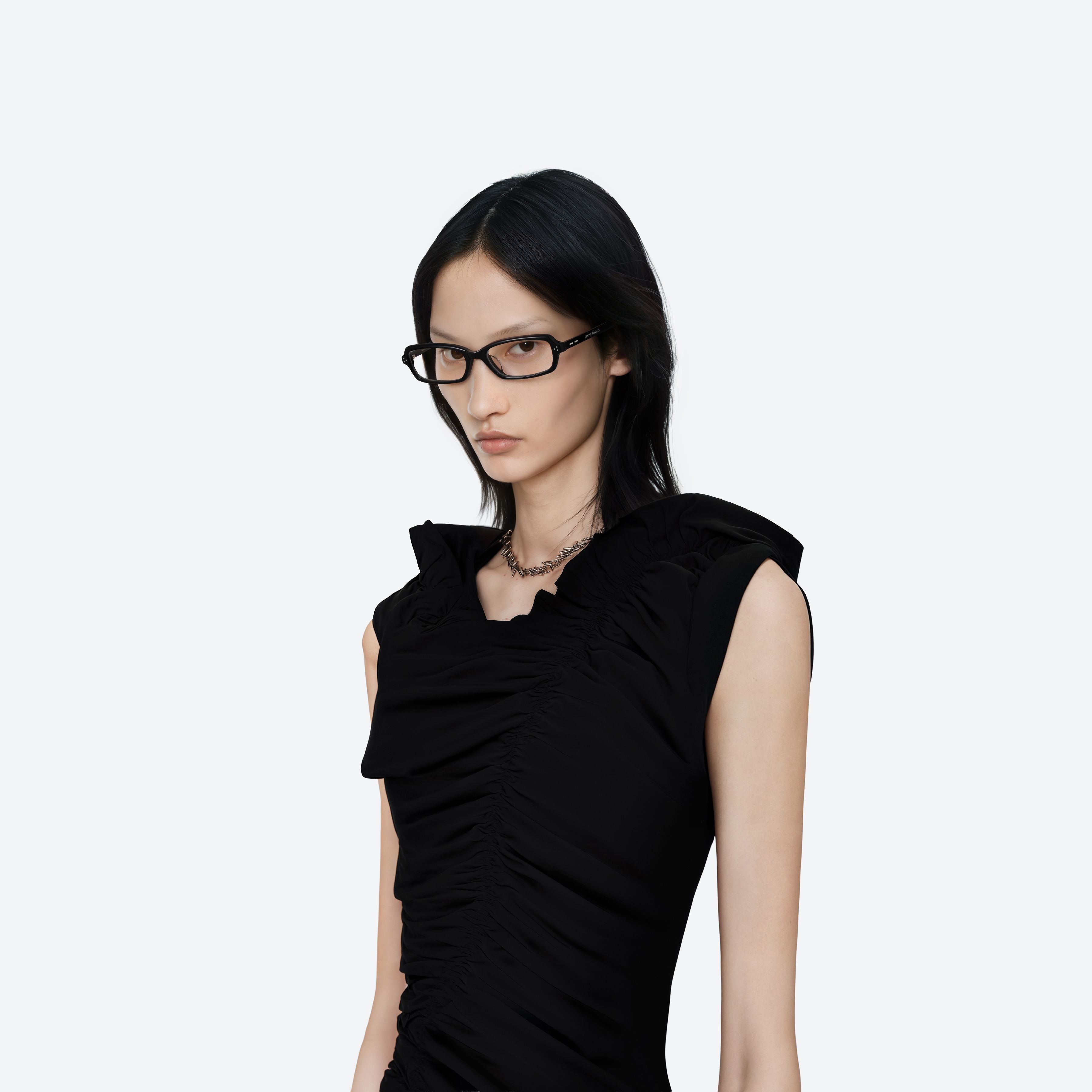 Gentle Monster Panini 01 black sunglasses, authentic Korean designer fashion.
