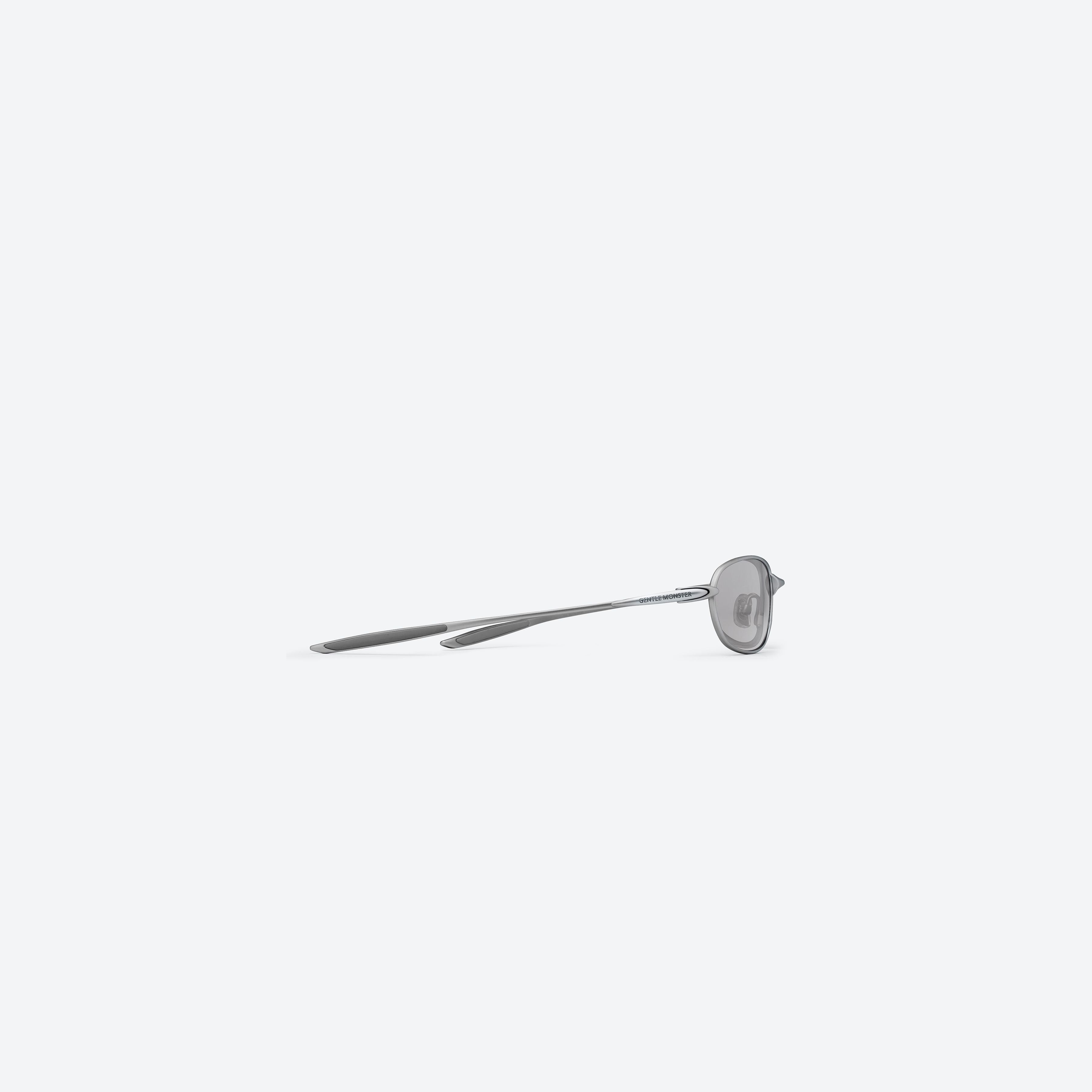 Gentle Monster Pitot M021