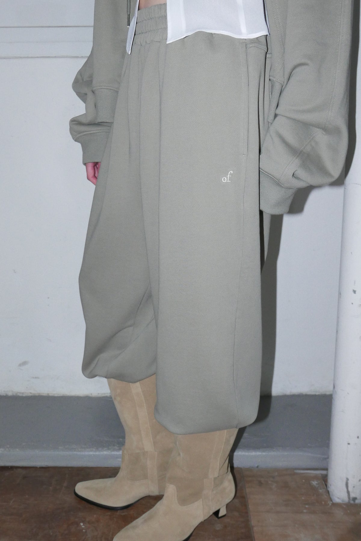 Overdueflair Two-Way Wide Sweat Pants Khaki