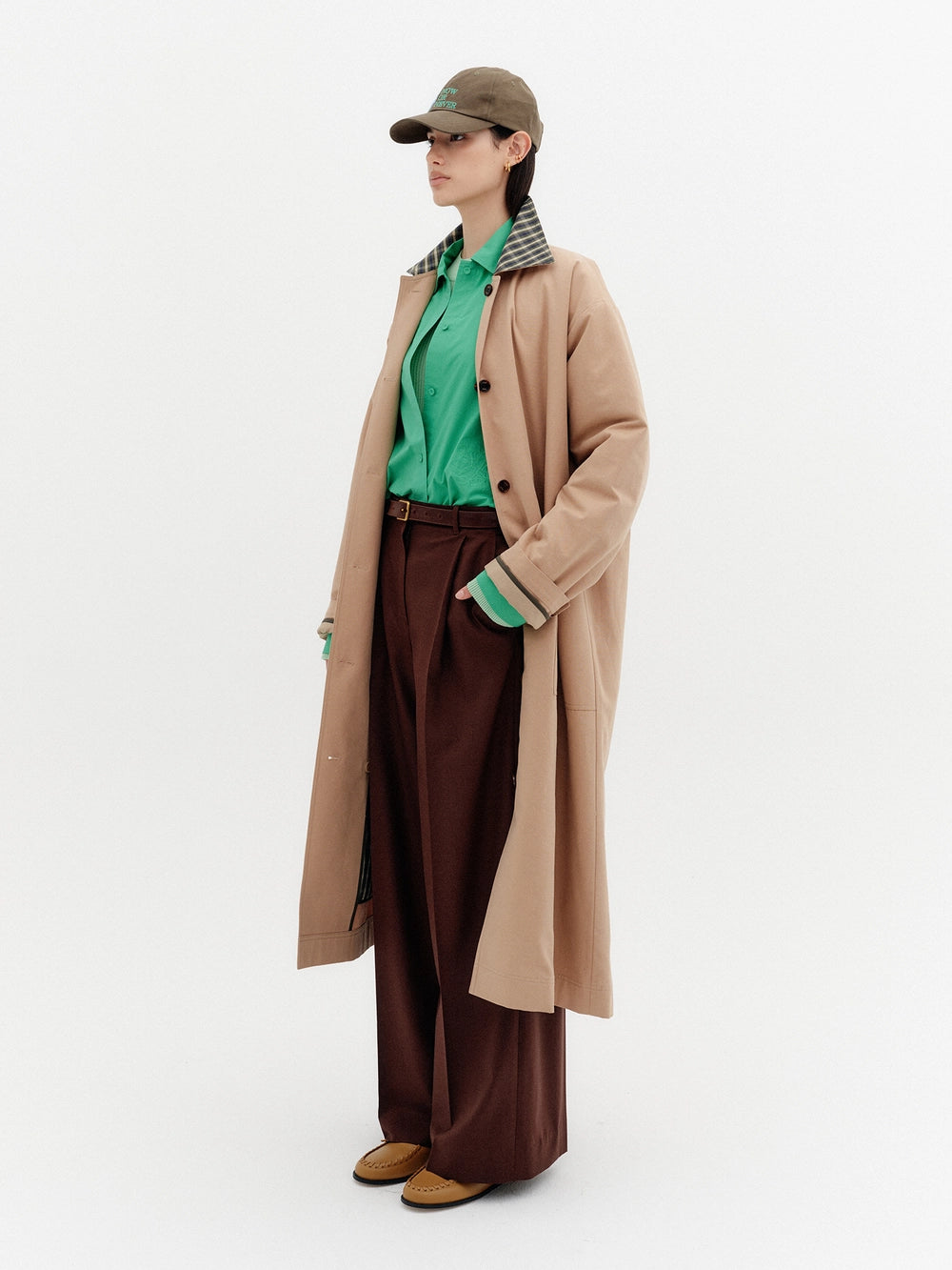 EENK Reversible Contrast Panel Coat - Beige