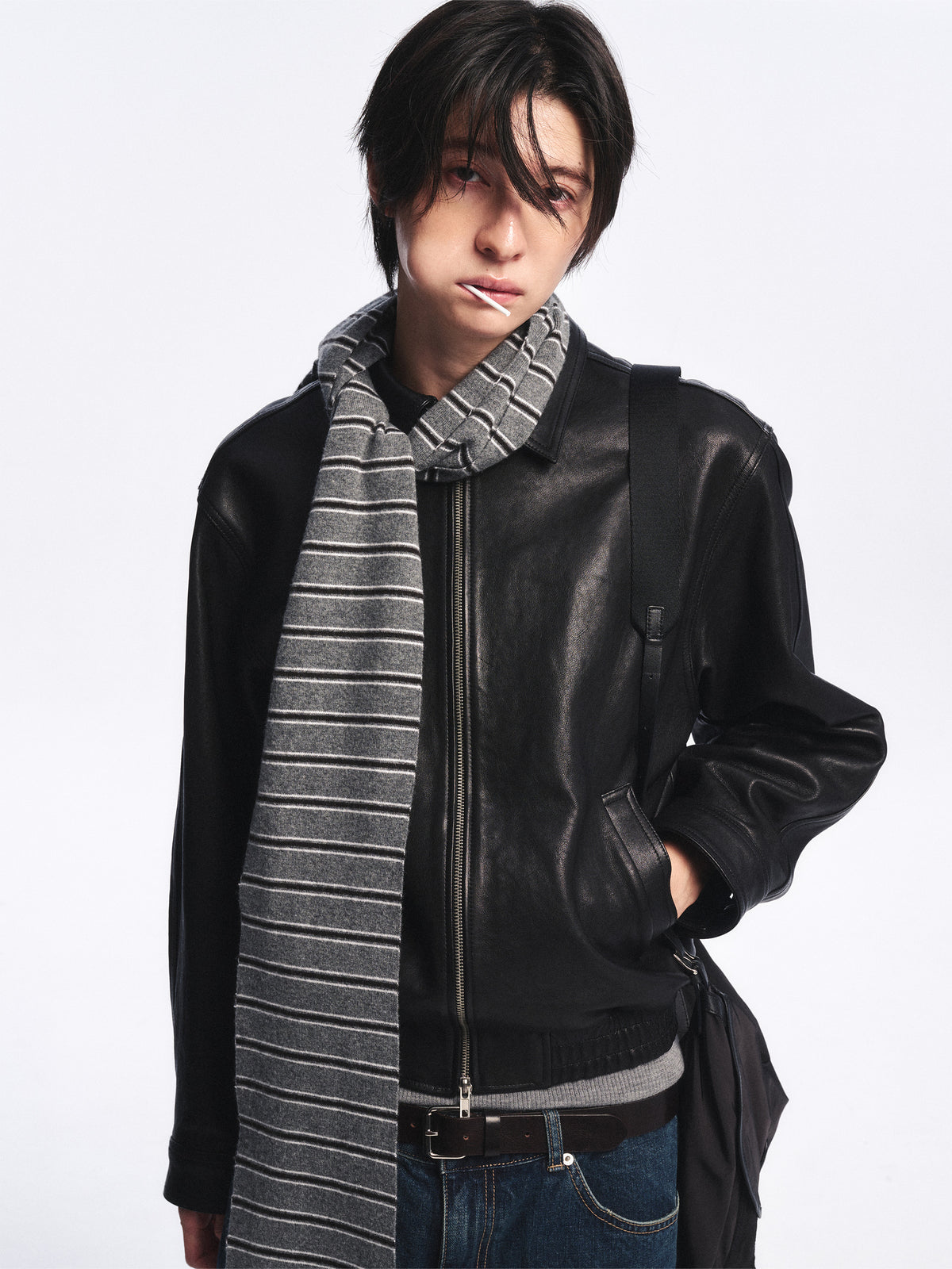 Low Classic Wool Cash Blend Striped Muffler Charcoal Grey