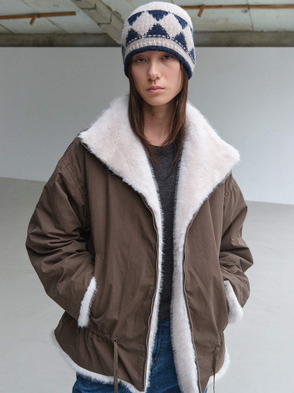 Low Classic Reversible Fur Jumper Khaki