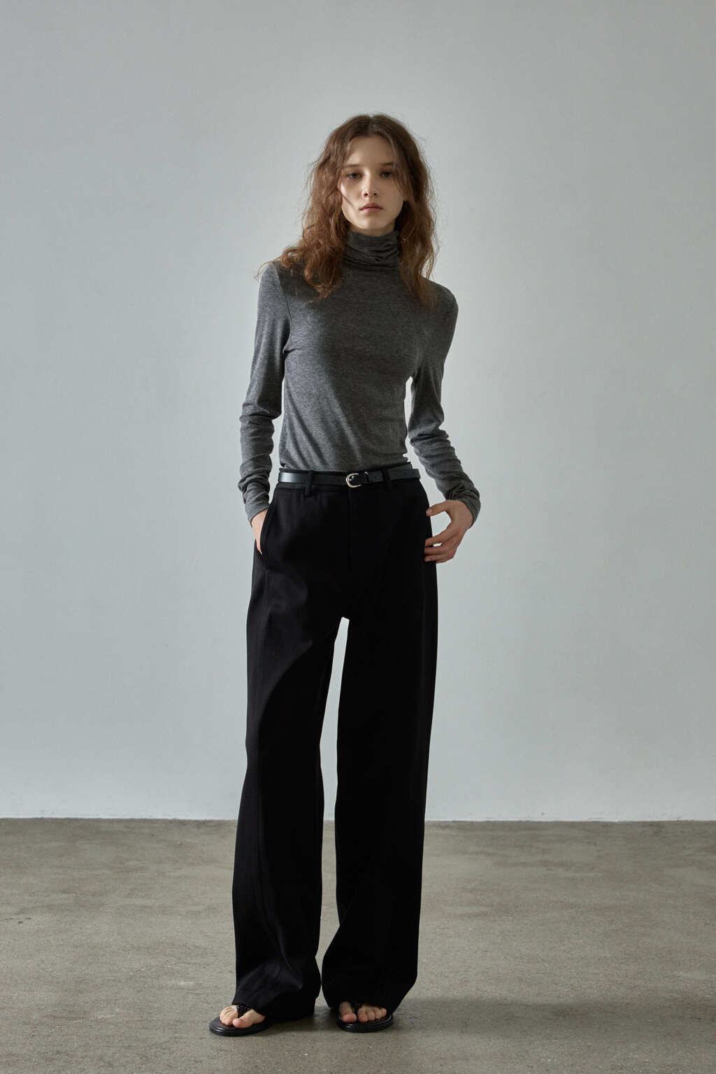 Facade Pattern Curved Cotton Pants black