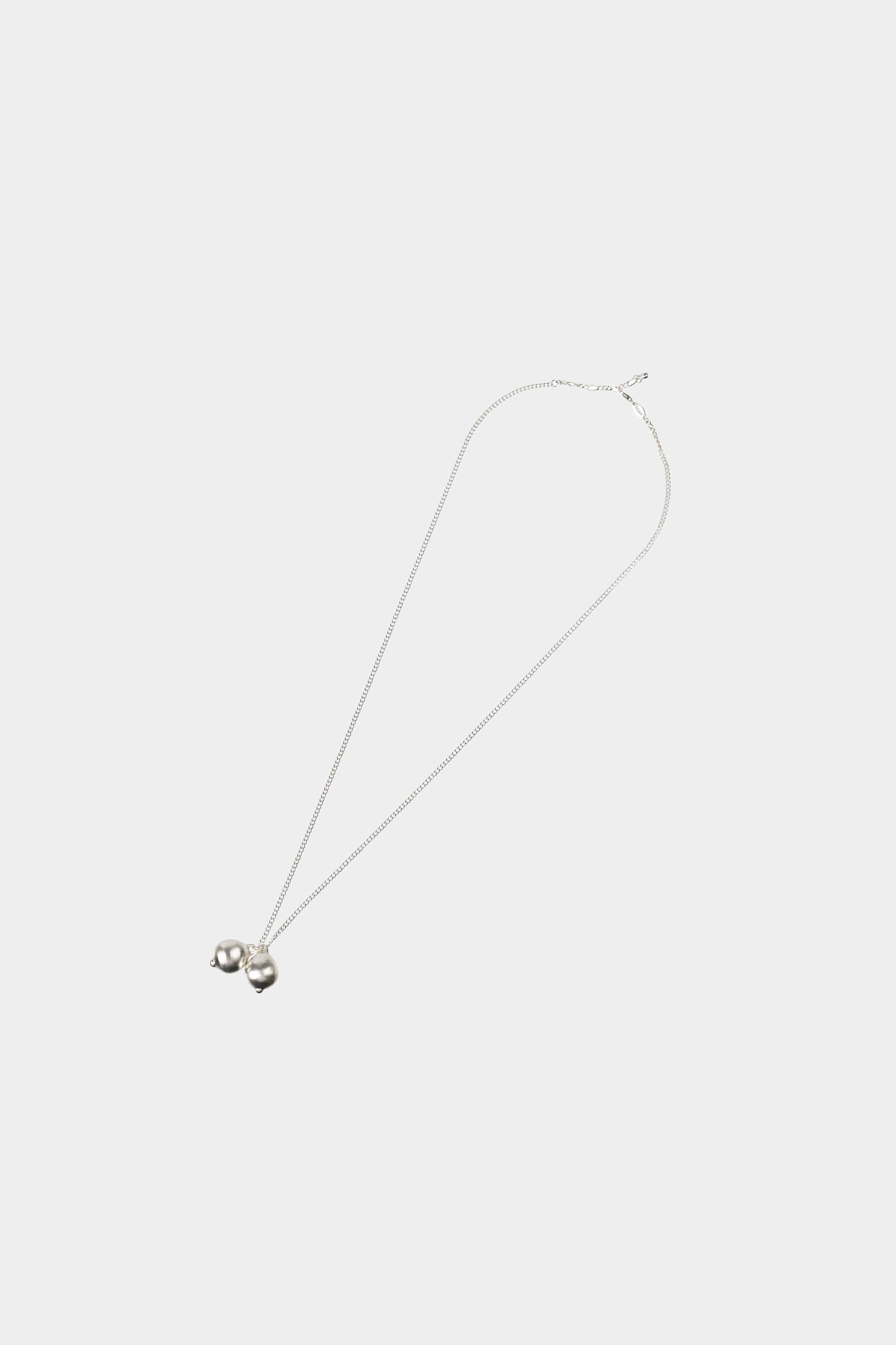[low_classic] RU SHUO X LOW CLASSIC GEMINI NECKLACE 2
SILVER