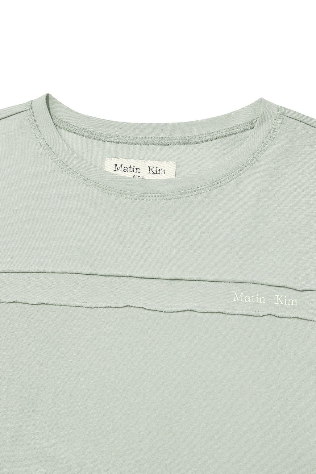 [matinkim] CUT LINE DETAIL LONG SLEEVE LOGO TOP IN MINT
