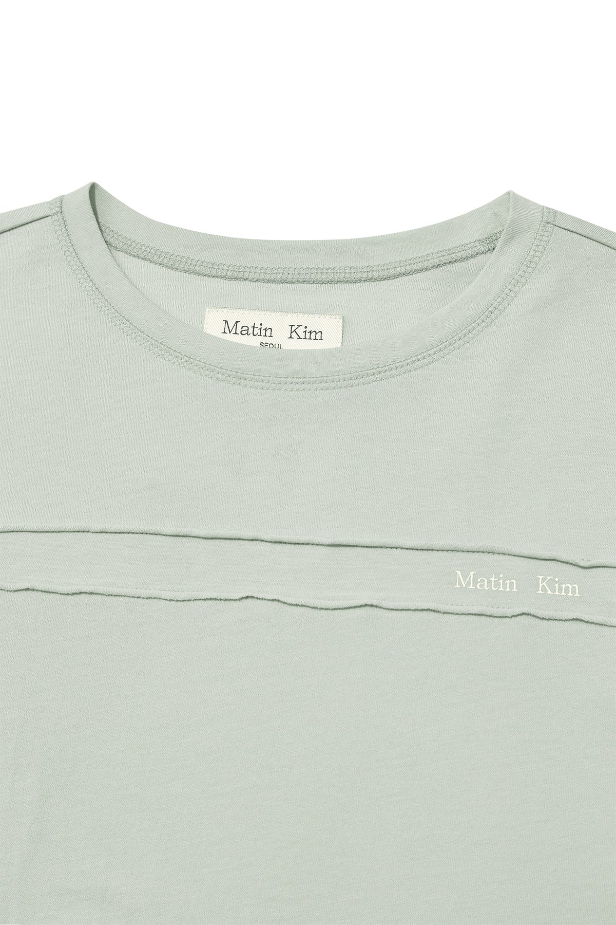 [matinkim] CUT LINE DETAIL LONG SLEEVE LOGO TOP IN MINT