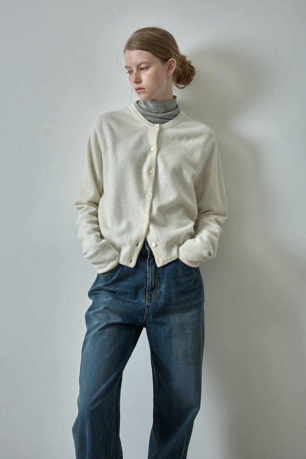 Facade Pattern Cashmere Essential Cardigan ivory