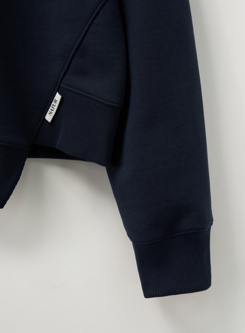 [satur] (W) Natural Saturday Crop Hoodie - Navy