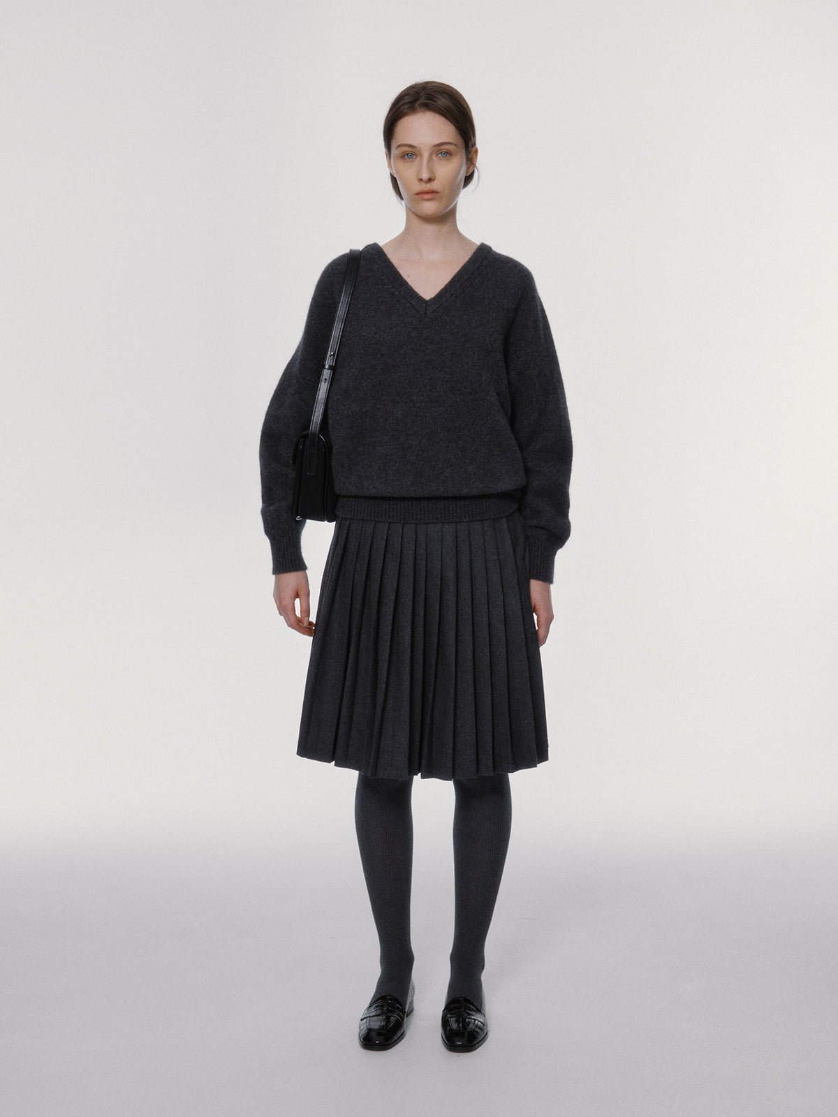 Nothing Written Pound alpaca sweater (Dove)