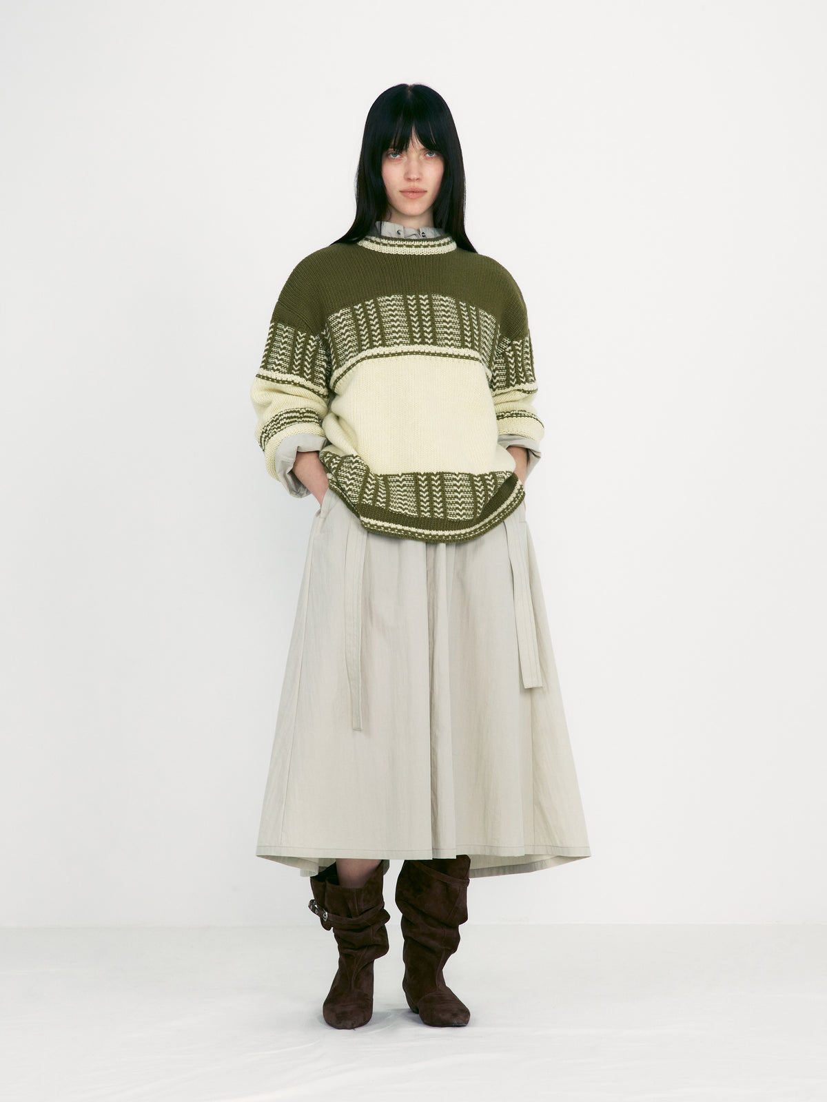 Low Classic Jacquard Knit Sweater Khaki