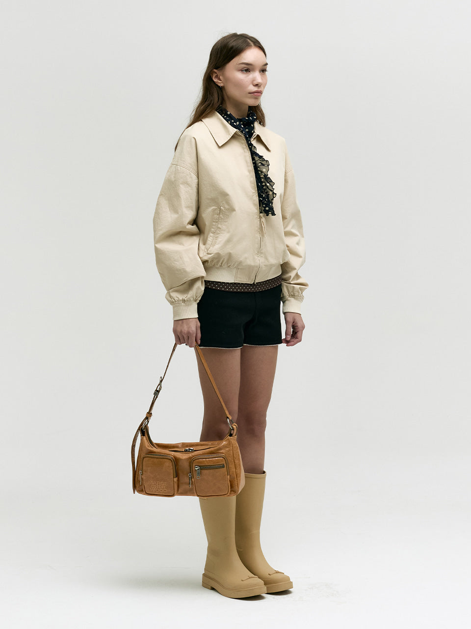 Margesherwood Outpocket Hobo soft camel pull-up crinkle