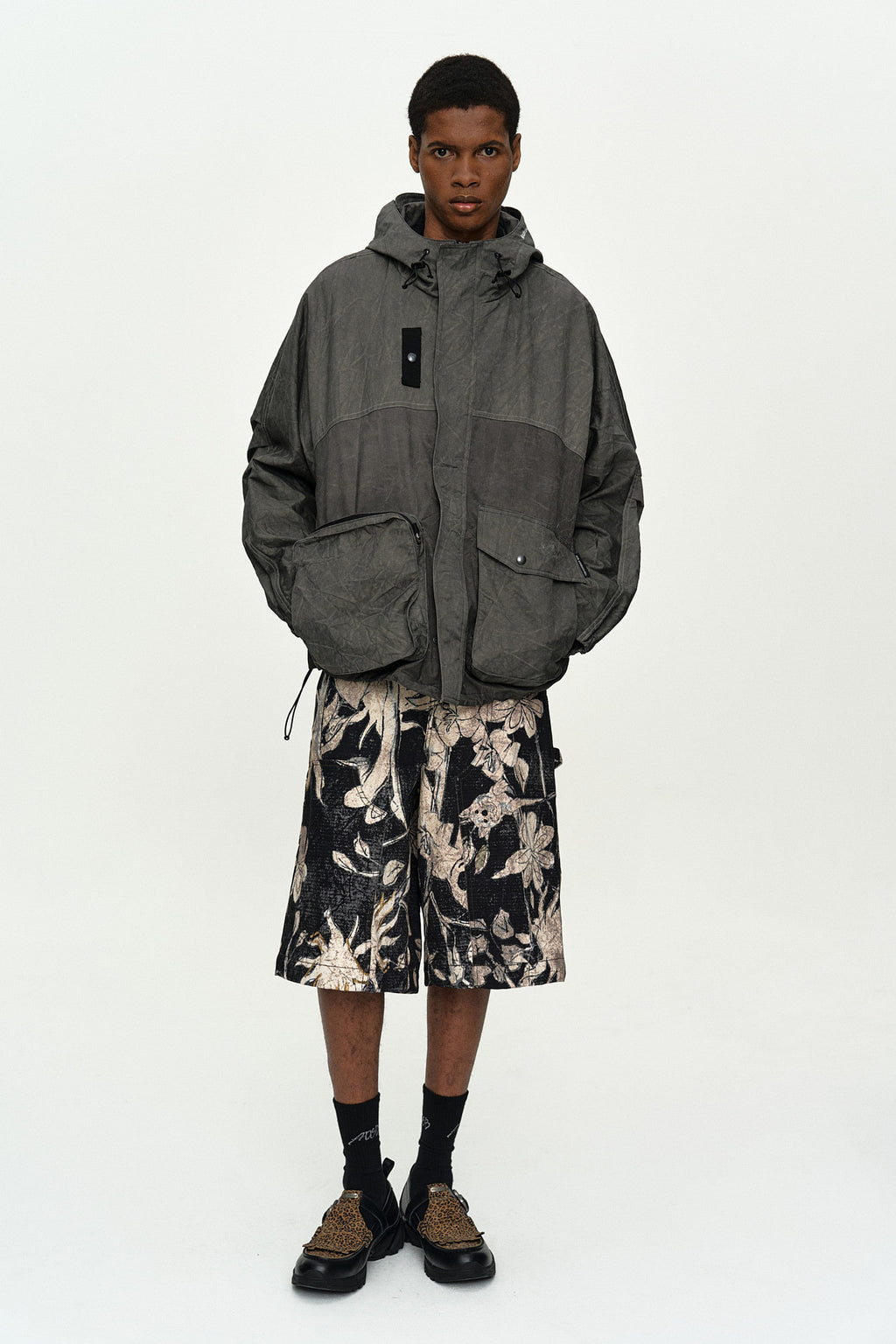 Andersson Bell Flower Printed Carpenter Shorts