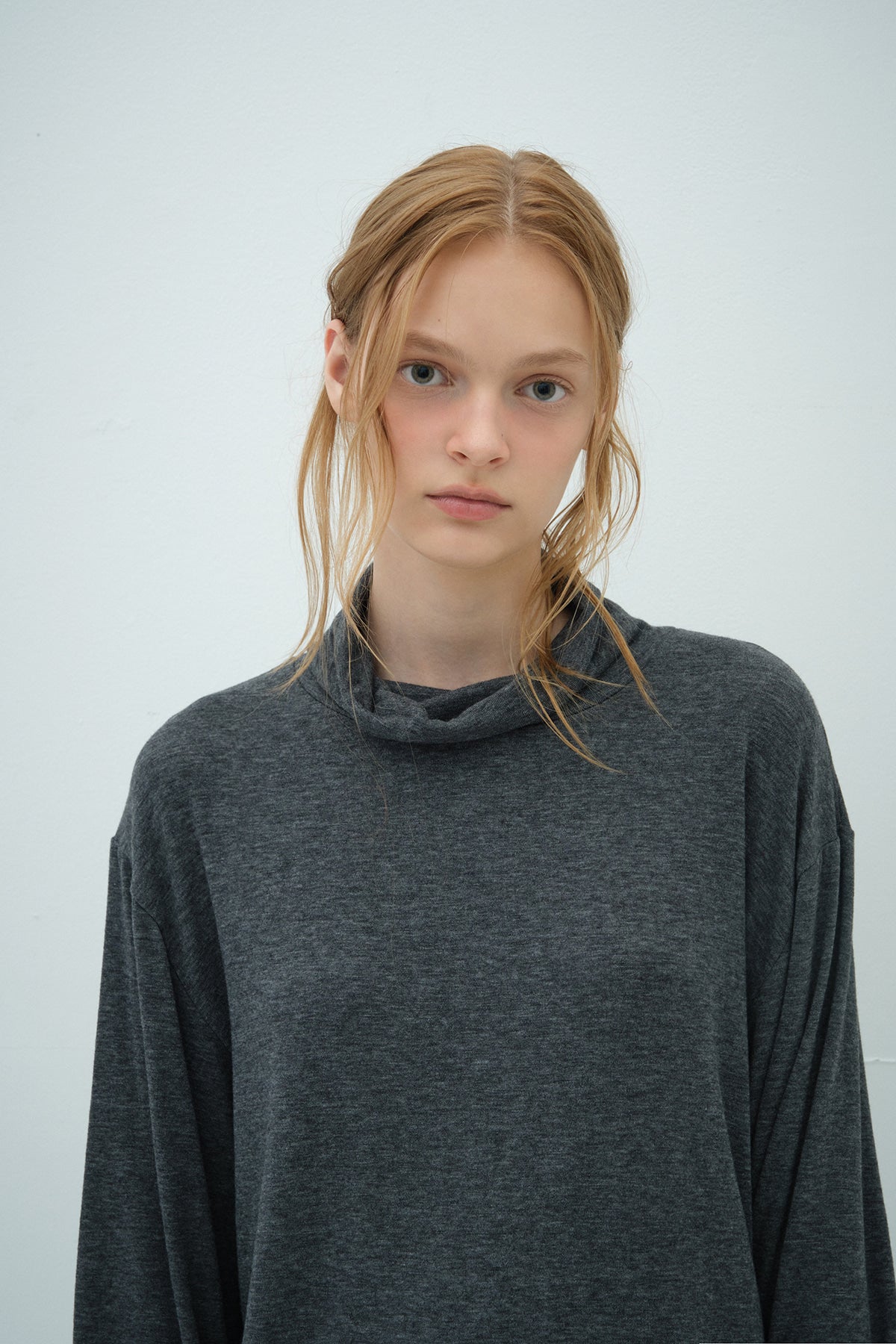 Overdueflair Loose Fit Wool Tencel Turtleneck T-Shirt Charcoal