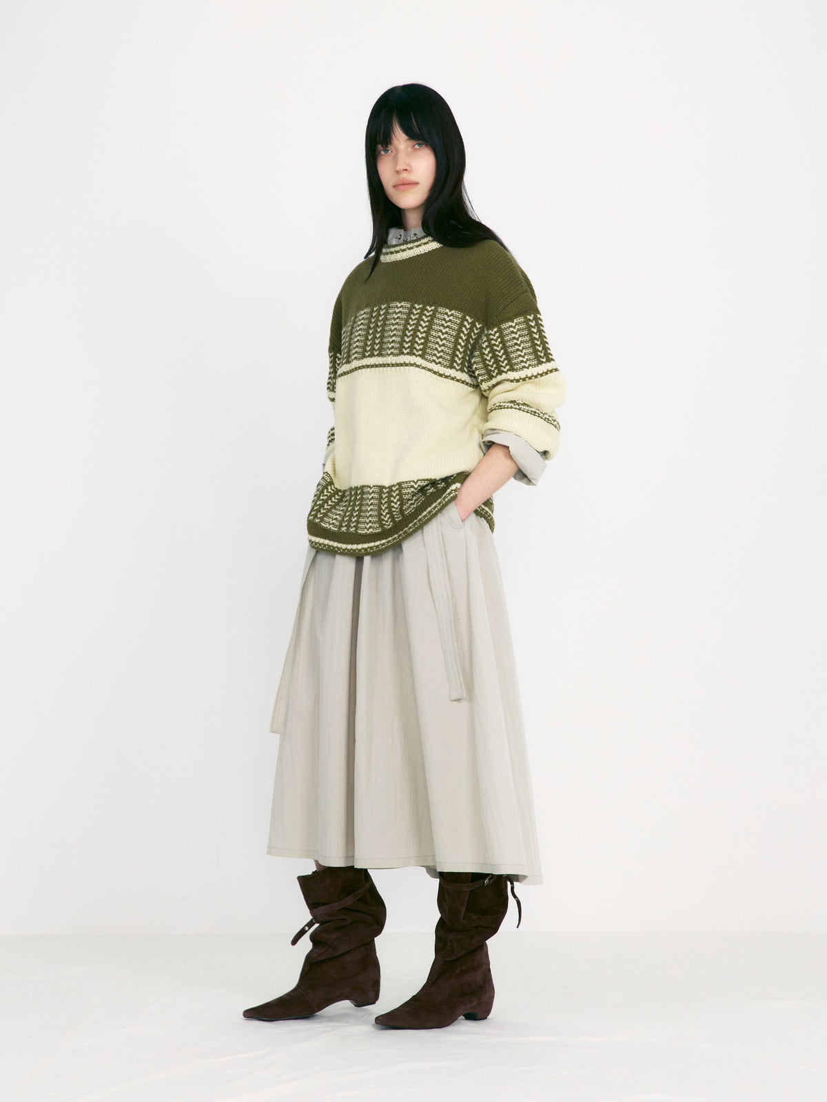 Low Classic Jacquard Knit Sweater Khaki