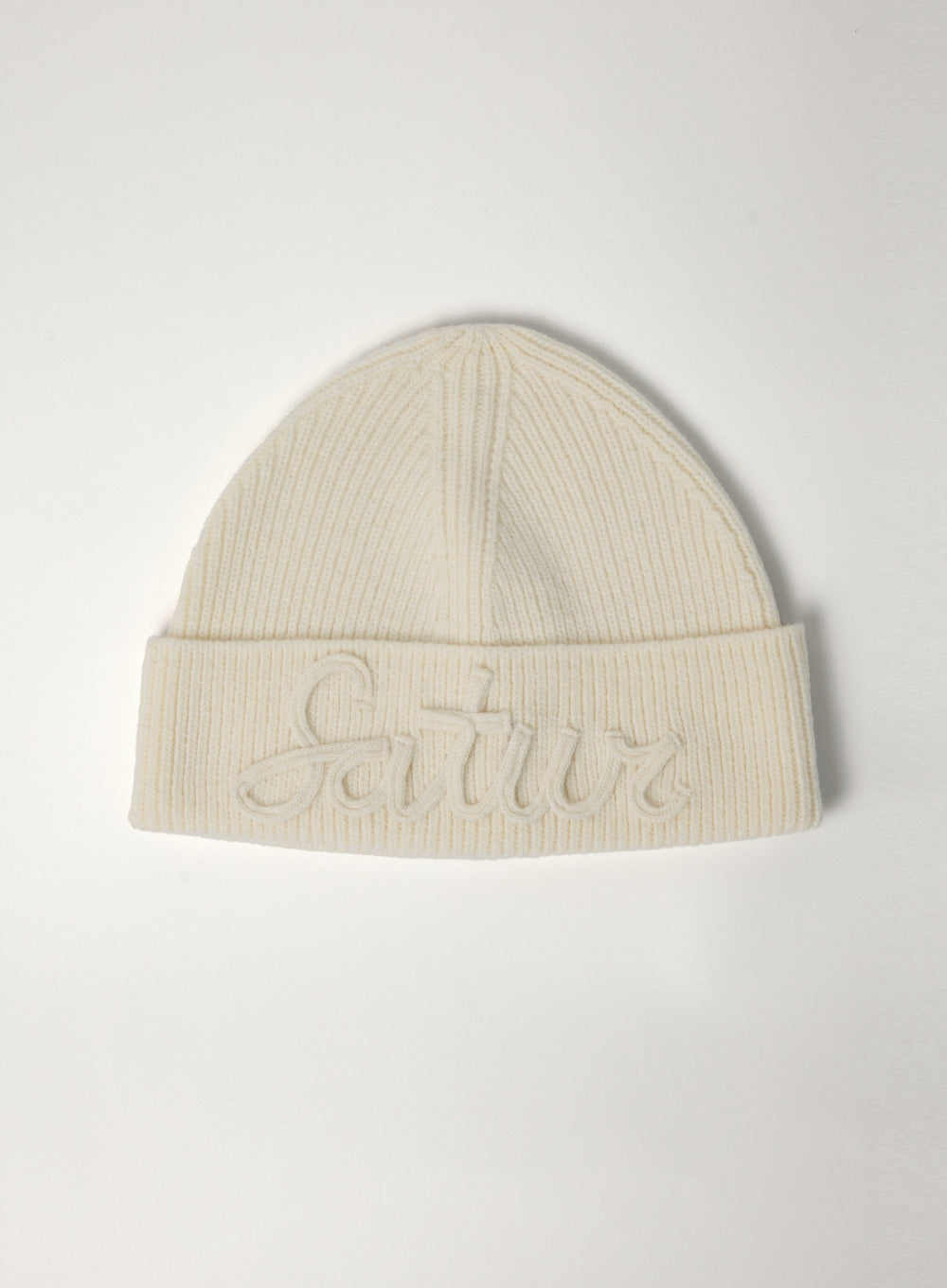 [satur] Satur Flowing Logo Beanie - Cream