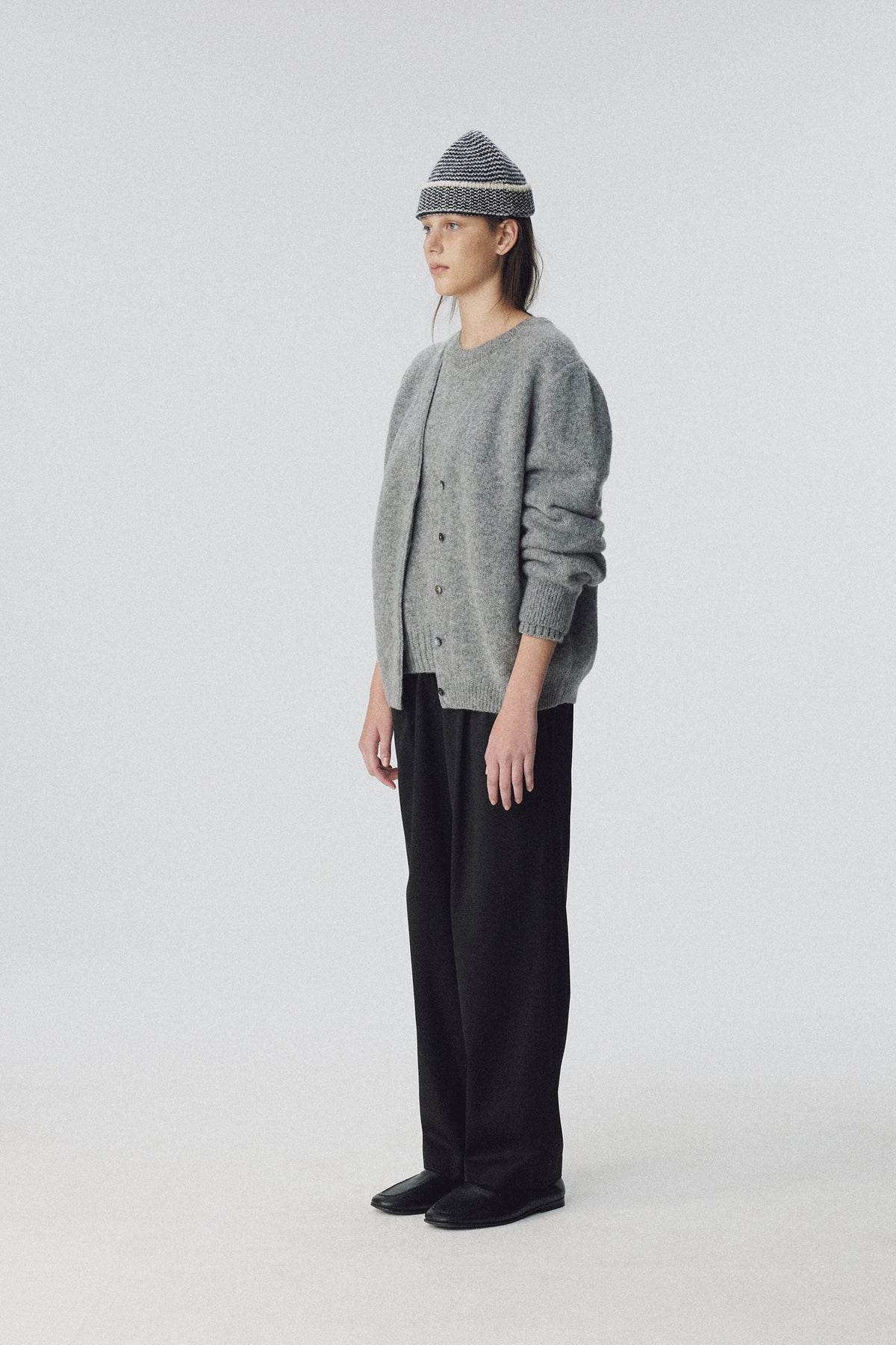 Nothing Written Rowan wool cardigan (Ash gray)