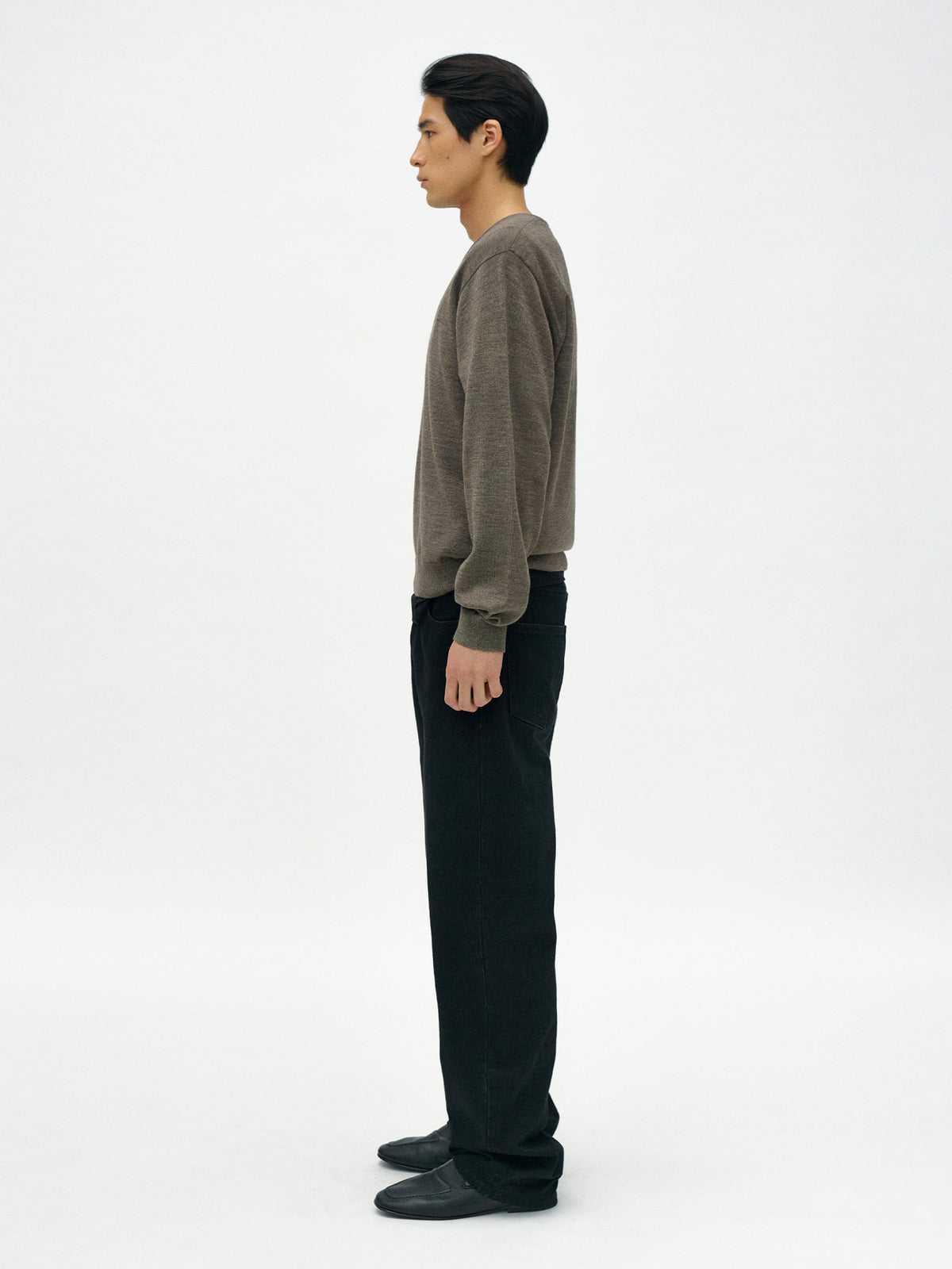 Nothing Written Foyer v-neck pullover (Mocha gray)