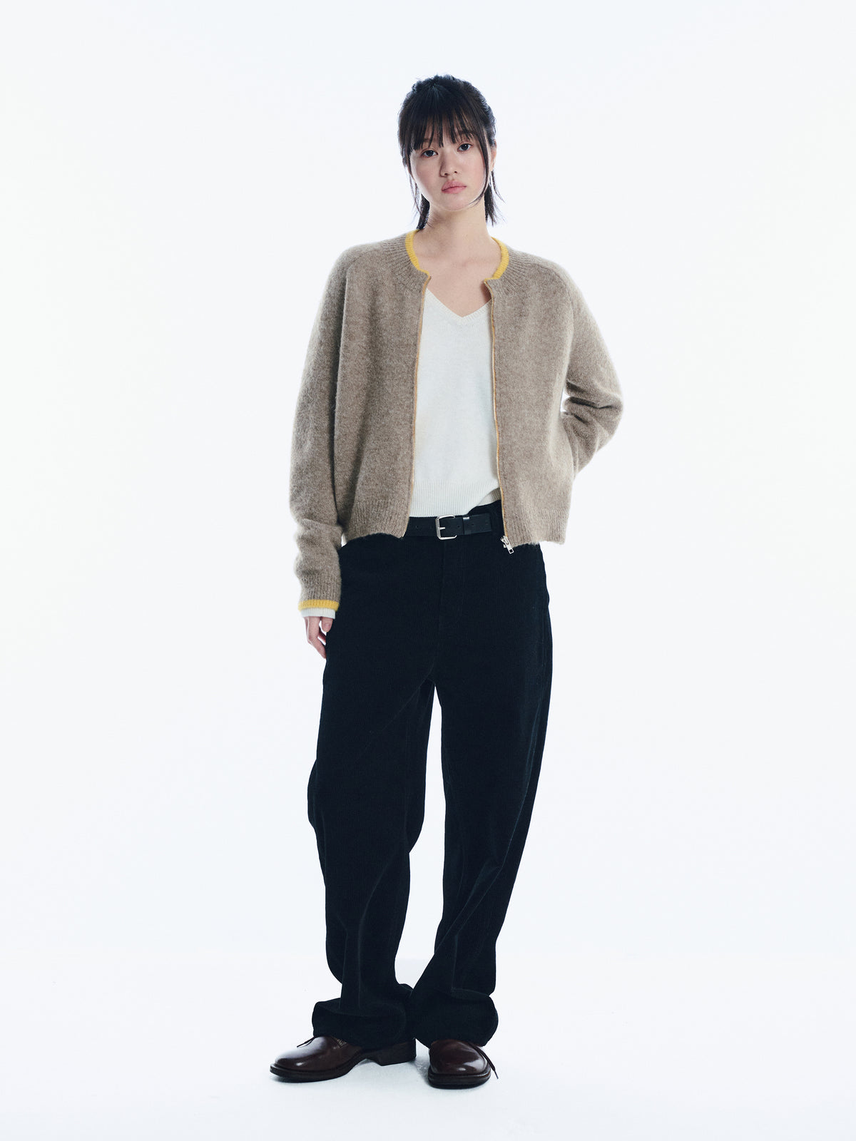 Low Classic Corduroy Semi-Wide Pants Black