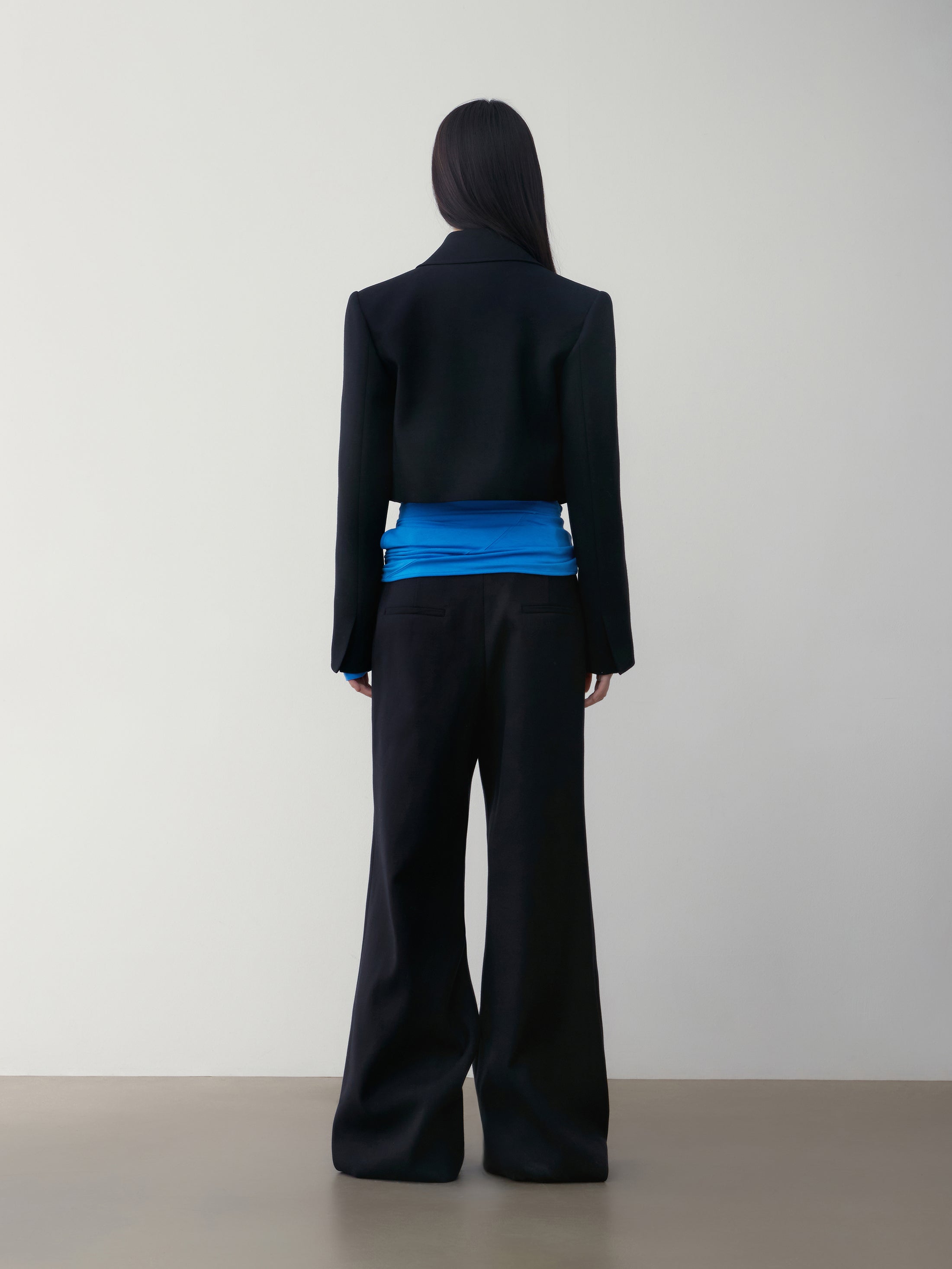 [low_classic] WOOL SHORT JACKET
BLACK