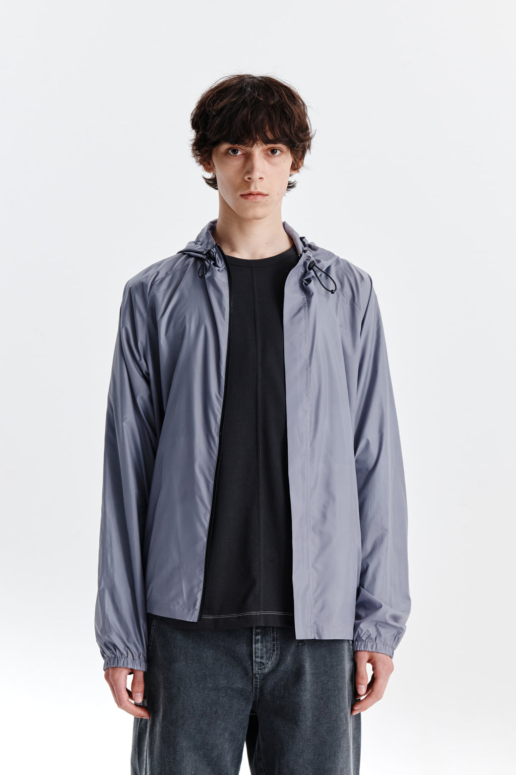 [matinkim] LIGHT HOODY WINDBREAKER FOR MEN IN GREY