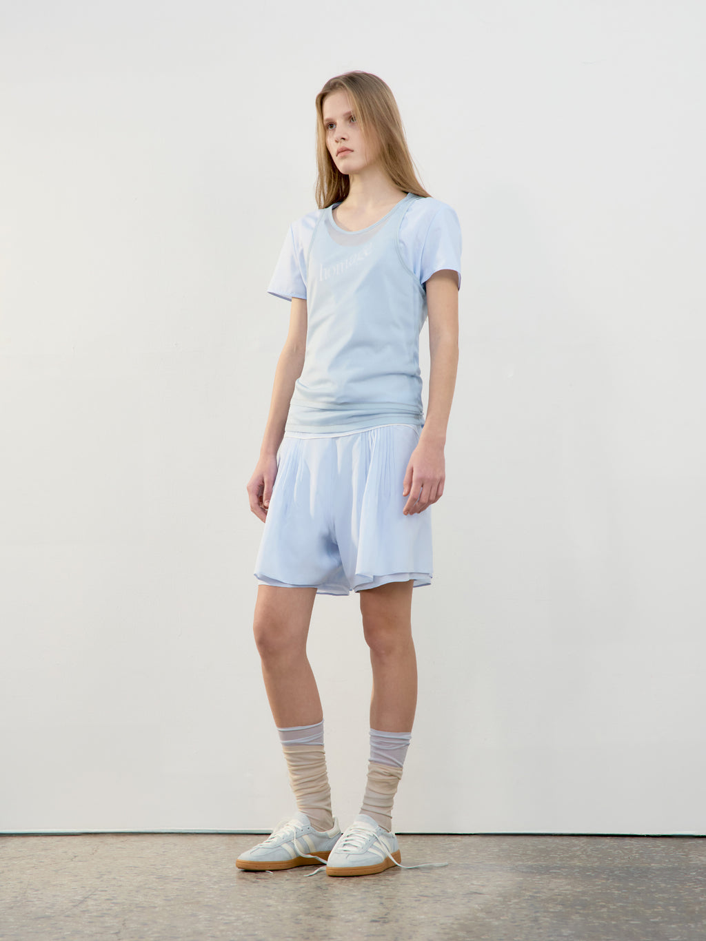 Low Classic Homage Sleeveless T-Shirt Light Blue