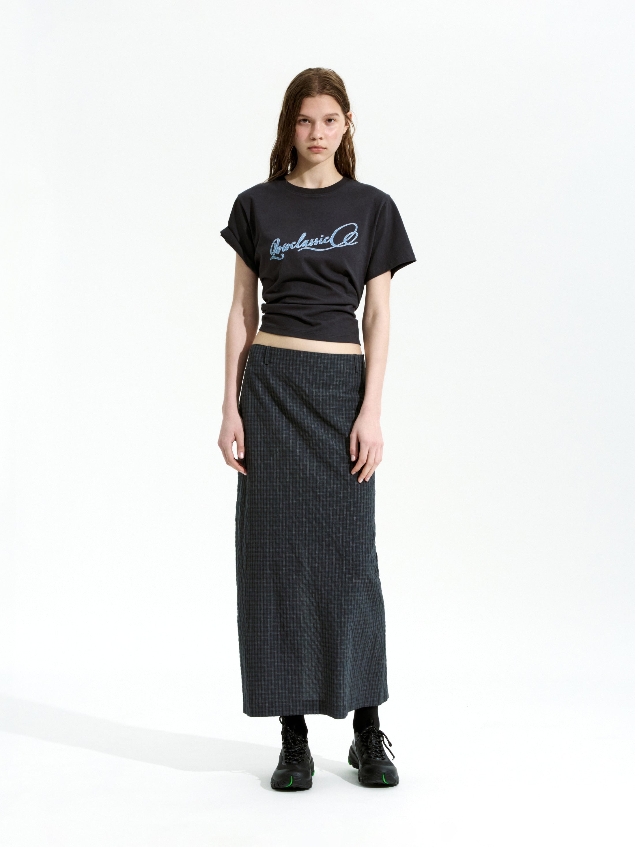 [Low Classic] Slit Checked Long Skirt_Black