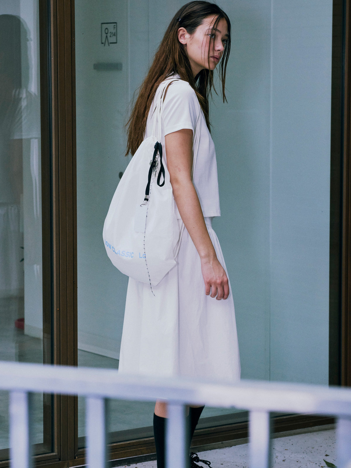 Low Classic Drawstring Bag White