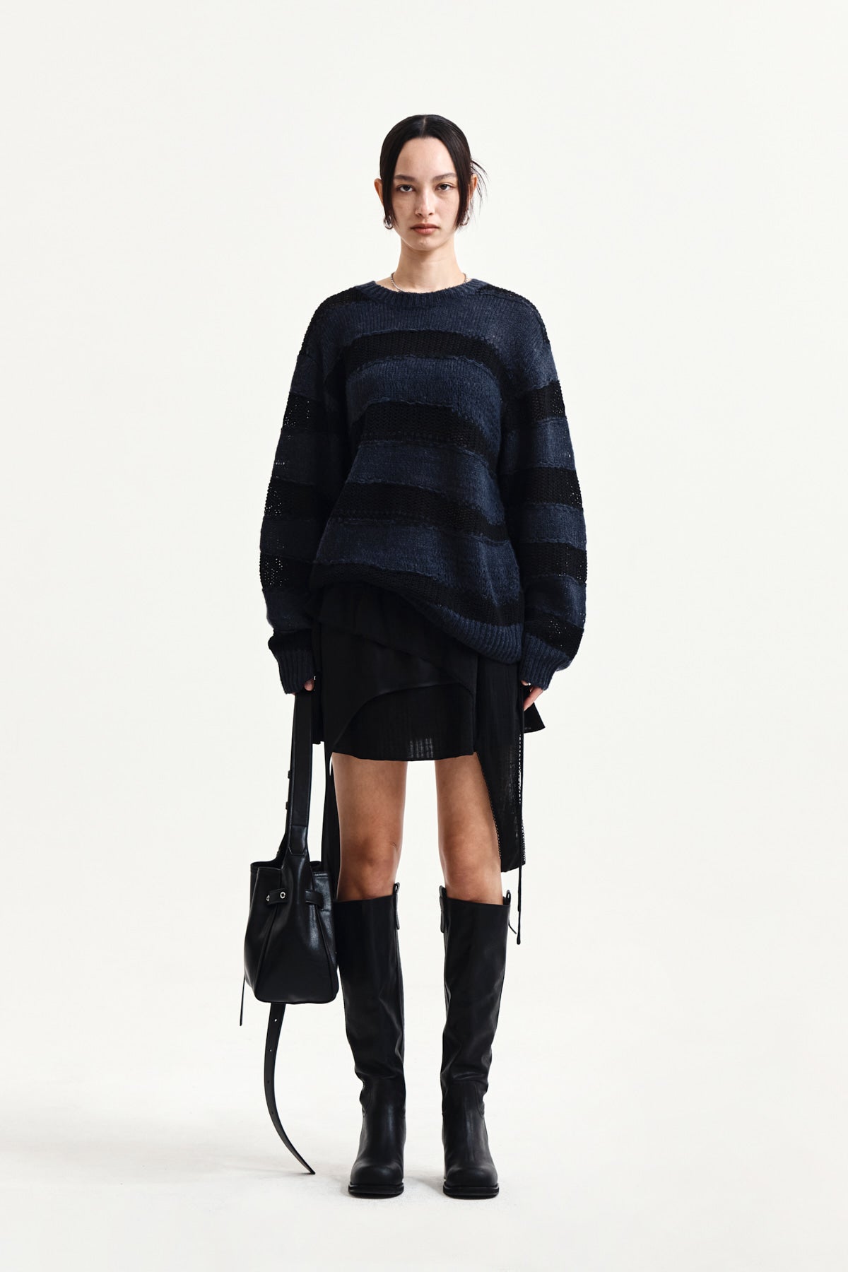 [matinkim] MULTI PANEL LAYERED SKIRT IN BLACK