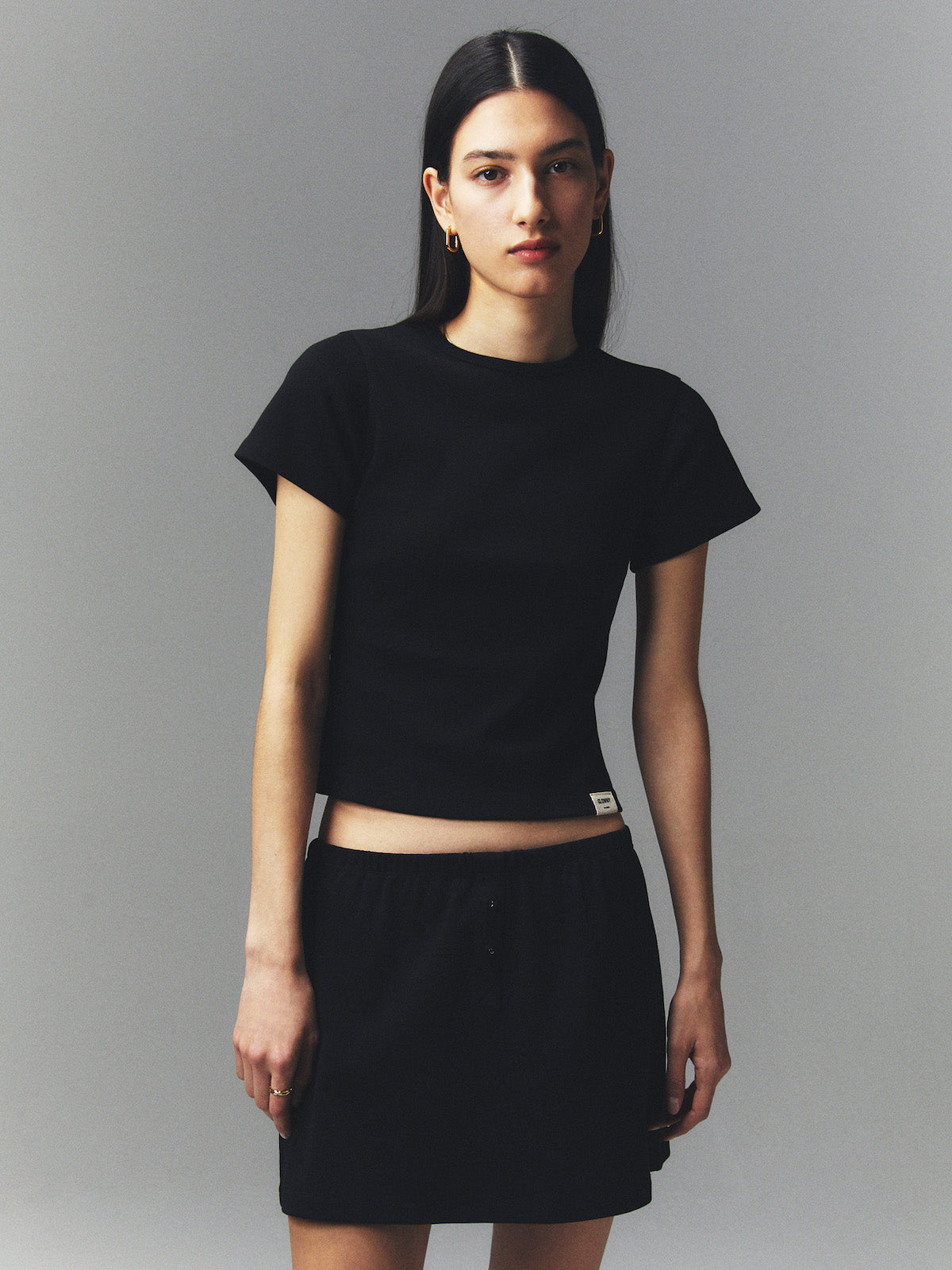 GLOWNY G Baby Tee (Black)