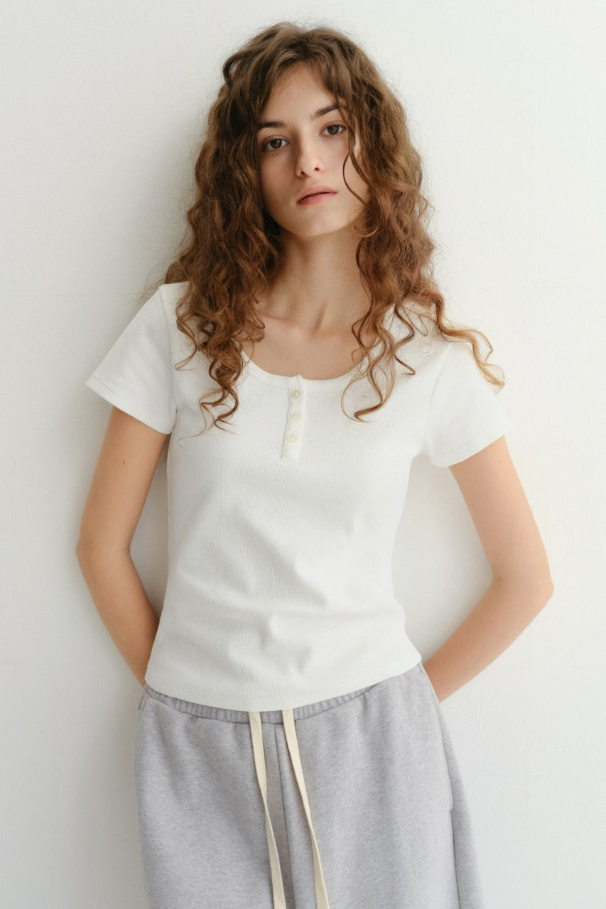 Dunst Classic Scoop Neck Top Ivory