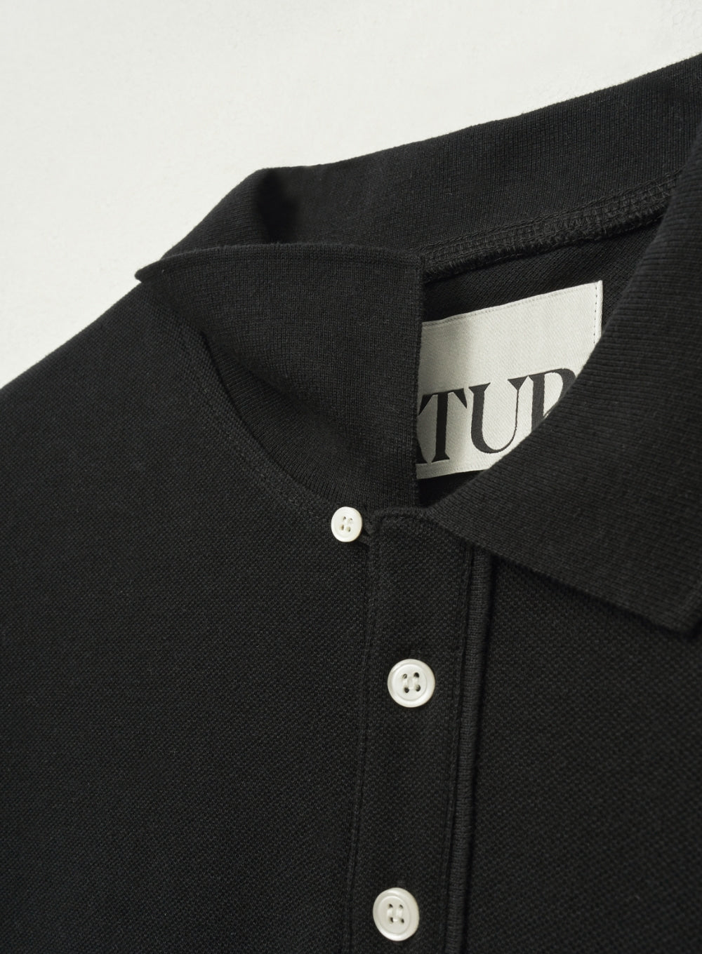 [satur] (W) Basic Pique Polo T-Shirt - Black